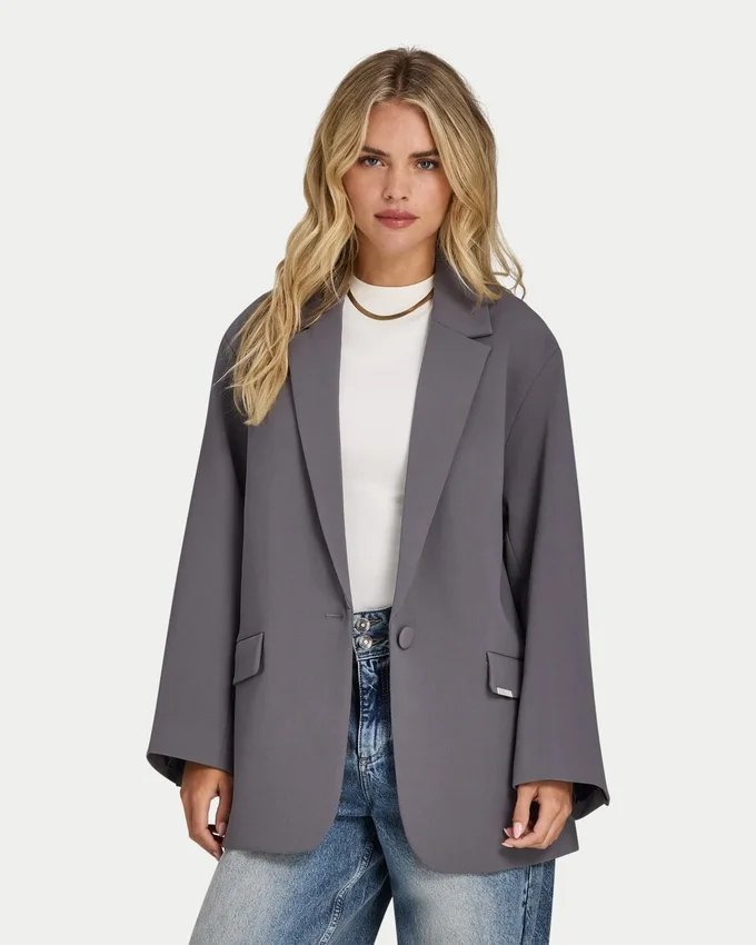 Blazer oversize «Studio» para mujer Blazer oversize «Studio» para mujer