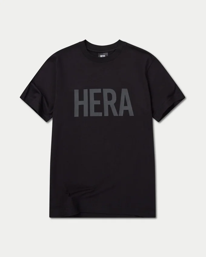 Camiseta de corte regular de la marca Mens Label Camiseta de corte regular de la marca Mens Label