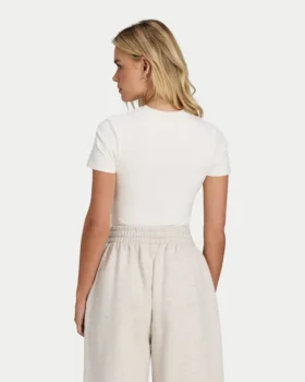 Camiseta Essential para mujer