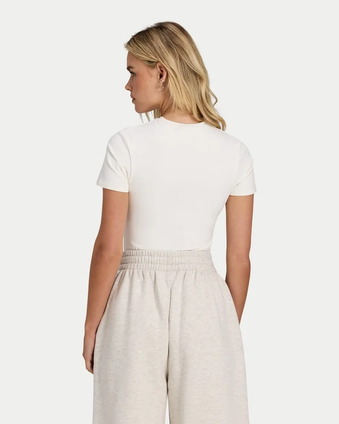 Camiseta Essential para mujer Camiseta Essential para mujer