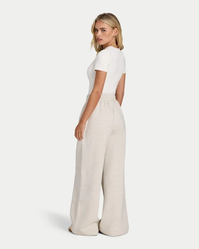 Camiseta Essential para mujer Camiseta Essential para mujer