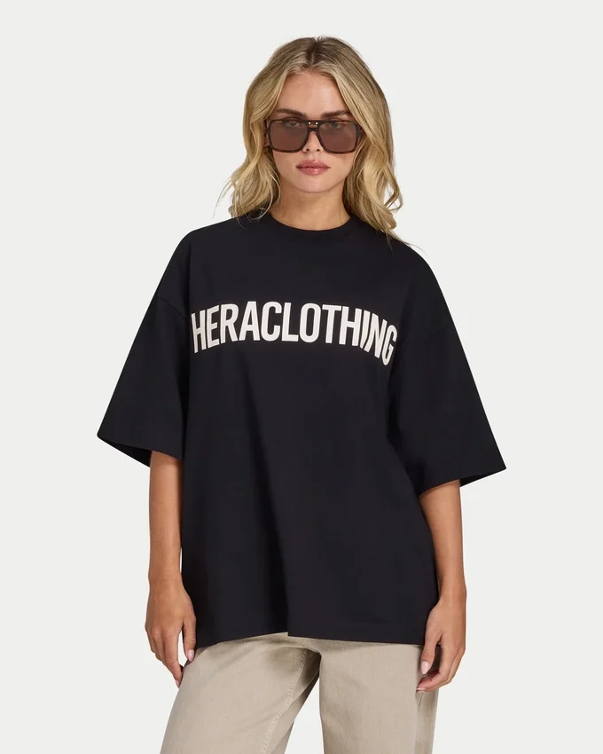 Camiseta oversize «Studio» para mujer Camiseta oversize «Studio» para mujer