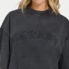 Camiseta Signature oversize lavada exclusiva para mujer
