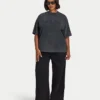 Camiseta Signature oversize lavada exclusiva para mujer