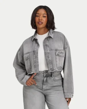 Chaqueta vaquera corta para mujer