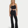 Leggings acampanados Essential para mujer