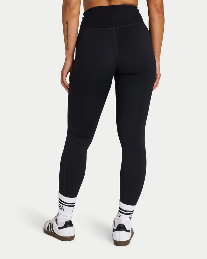 Leggings básicos para mujer – negros Leggings básicos para mujer – negros