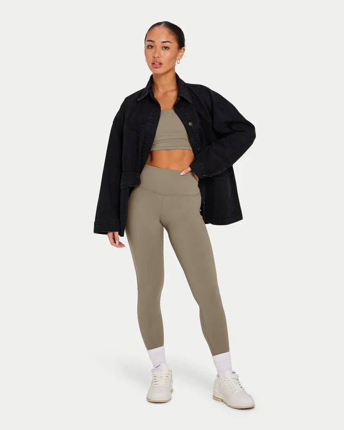 Leggings Essential para mujer – gris pantano Leggings Essential para mujer – gris pantano