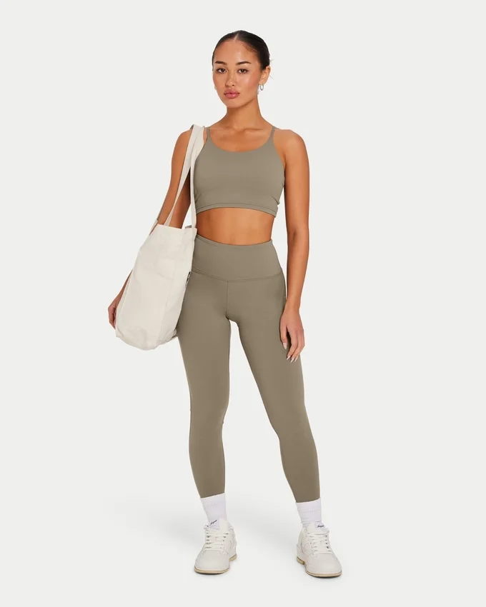Leggings Essential para mujer – gris pantano Leggings Essential para mujer – gris pantano