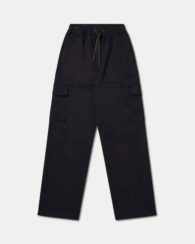 Pantalón cargo de mujer – negro Pantalón cargo de mujer – negro