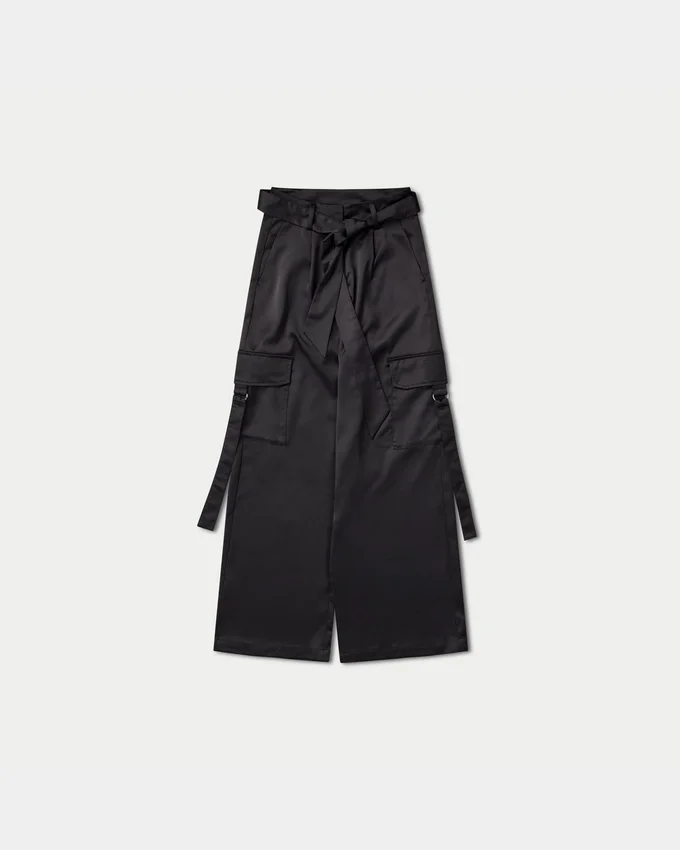 Pantalón cargo entallado para mujer Pantalón cargo entallado para mujer