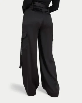 Pantalón cargo entallado para mujer