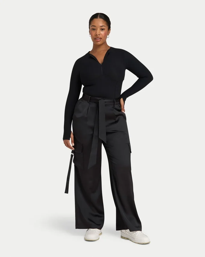 Pantalón cargo entallado para mujer Pantalón cargo entallado para mujer