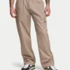 Pantalón cargo holgado y funcional para hombre