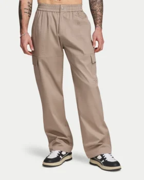 Pantalón cargo holgado y funcional para hombre