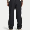 Pantalón cargo holgado y funcional para hombre