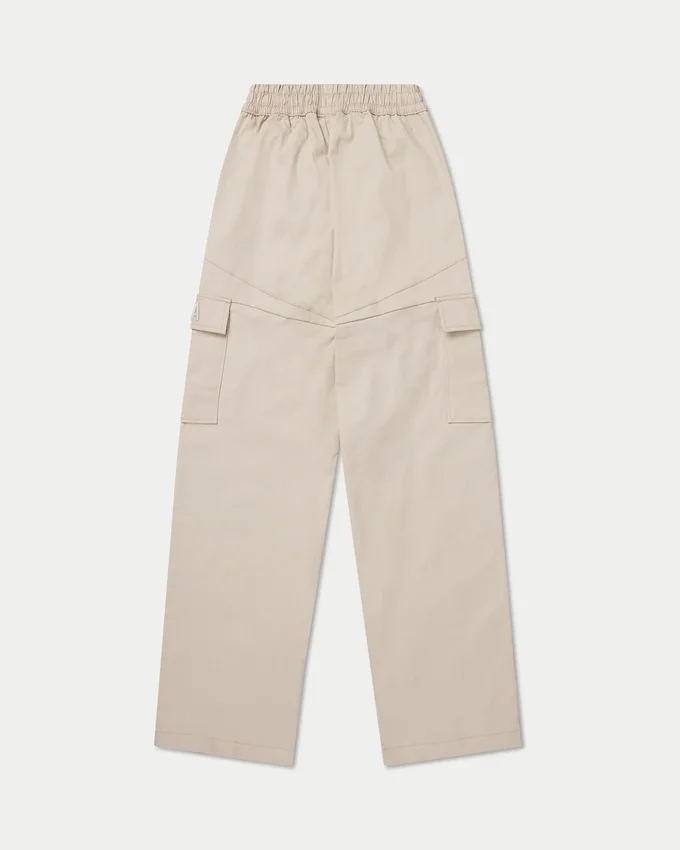 Pantalones cargo para mujer – color avena Pantalones cargo para mujer – color avena