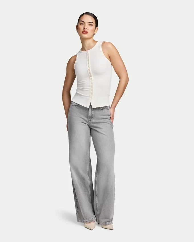 Parte de arriba con botones «Essentials» para mujer Parte de arriba con botones «Essentials» para mujer