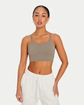 Partes de arriba básicas para mujer – gris marisma Partes de arriba básicas para mujer – gris marisma