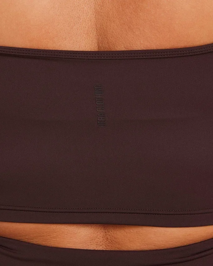 Partes de arriba básicas para mujer – marrón pizarra Partes de arriba básicas para mujer – marrón pizarra