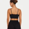 Partes de arriba básicas para mujer – negro Partes de arriba básicas para mujer – negro