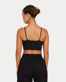 Partes de arriba básicas para mujer – negro