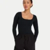 Partes de arriba de manga larga «Dual Wear» de la colección Essentials para mujer – negro Partes de arriba de manga larga «Dual Wear» de la colección Essentials para mujer – negro