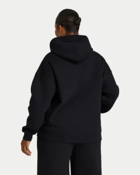 Sudadera con capucha oversize 365 para mujer – negra
