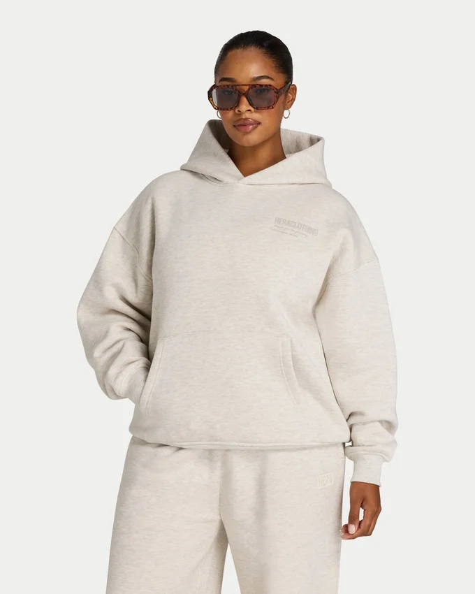 Sudadera con capucha oversize «Club ’15» para mujer Sudadera con capucha oversize «Club ’15» para mujer