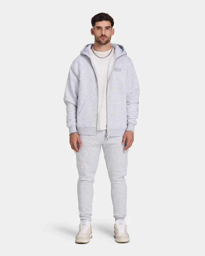 Sudadera con capucha y cremallera oversize, un básico para hombre Sudadera con capucha y cremallera oversize, un básico para hombre