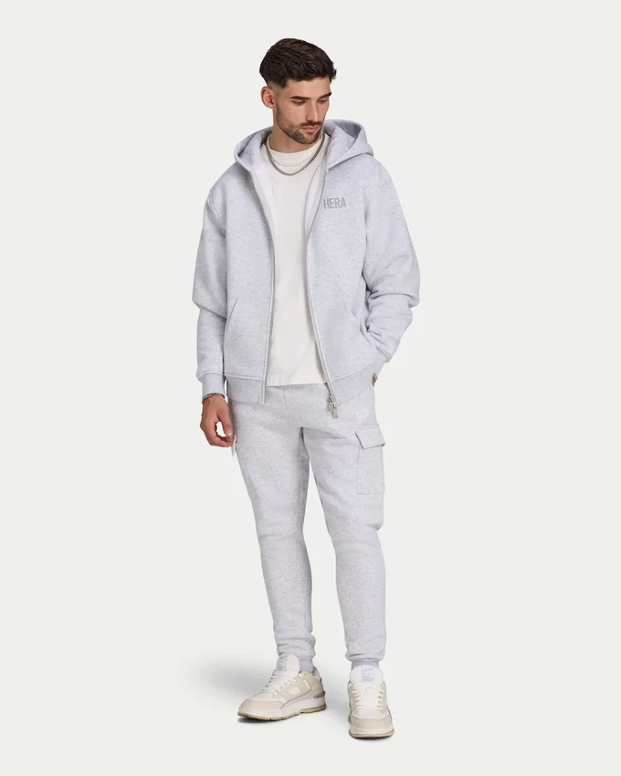 Sudadera con capucha y cremallera oversize, un básico para hombre Sudadera con capucha y cremallera oversize, un básico para hombre