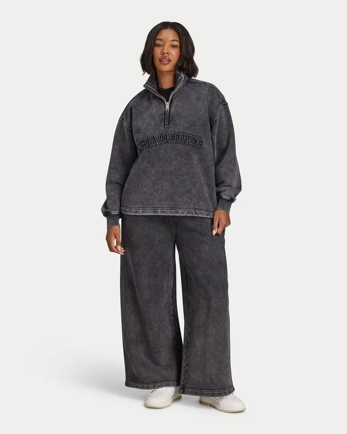 Sudadera Signature oversize con cremallera de 1/4 para mujer, con efecto lavado característico Sudadera Signature oversize con cremallera de 1/4 para mujer, con efecto lavado característico