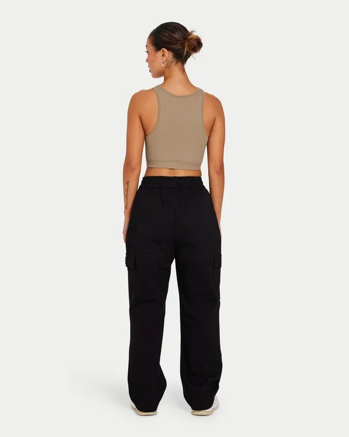 Top corto «Racer» de la colección «Base» para mujer – gris verdoso Top corto «Racer» de la colección «Base» para mujer – gris verdoso