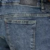 Vaqueros de corte holgado de Denim para hombre – lavado medio Vaqueros de corte holgado de Denim para hombre – lavado medio